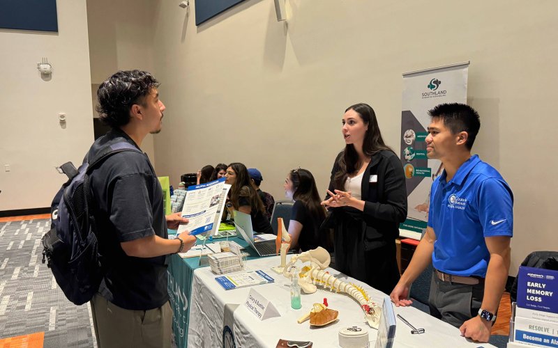 csufhealthcarefair-4398.jpeg